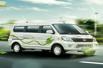 Características de la minivan eléctrica